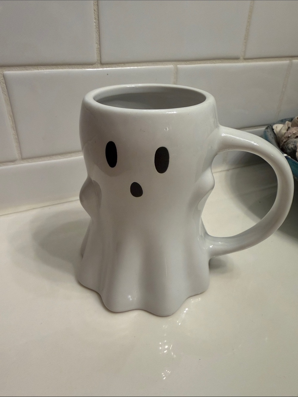 White Ghost Ceramic Coffee Mug - Playful Halloween Drinkware
